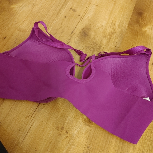Front. Closure bra - Picture 5 of 6